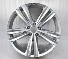 Load image into Gallery viewer, 1x Alufelge 19 Zoll 8.5" 5x112 28ET 760601025P VW Touareg Cr7 Rim Wheel FEL1684480802qu