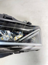 Laden Sie das Bild in den Galerie-Viewer, Frontscheinwerfer Seat Leon 5FB941008F Rechts Scheinwerfer Headlight SCH8191274605qp