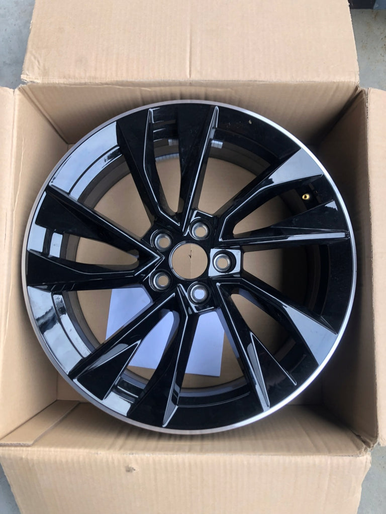 1x Alufelge 17 Zoll 6.5" 5x112 657601025AL Skoda I Rim Wheel FEL7863856968ag