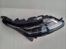 Laden Sie das Bild in den Galerie-Viewer, Frontscheinwerfer Land Rover Range Velar J8A213W029BF L56018MY89910486 Rechts SCH1059171886ct