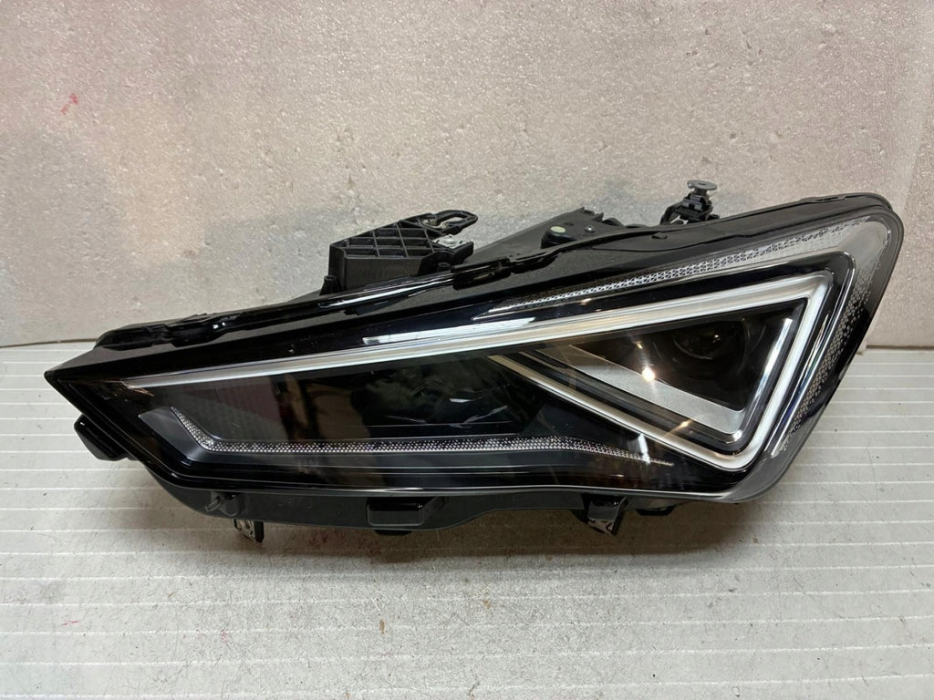 Frontscheinwerfer Cupra Leon 5FB941035C Full LED Links Scheinwerfer Headlight SCH8454313988lp