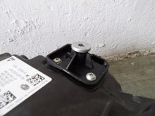 Laden Sie das Bild in den Galerie-Viewer, Frontscheinwerfer Mercedes-Benz Cla A1189062500 LED Rechts oder Links SCH3154449087iz