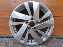 Load image into Gallery viewer, 1x Alufelge 15 Zoll 5.5" 5x100 40ET Glanz Silber 2G0601025BB VW Polo Rim Wheel FEL8481730691hd
