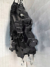 Laden Sie das Bild in den Galerie-Viewer, Frontscheinwerfer Skoda Superb 3P1941016B Rechts Scheinwerfer Headlight SCH5736177640rj