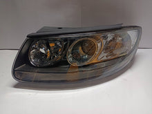 Laden Sie das Bild in den Galerie-Viewer, Frontscheinwerfer Hyundai Santa I Fe 02A011B00R Links Scheinwerfer Headlight SCH2011640044gy