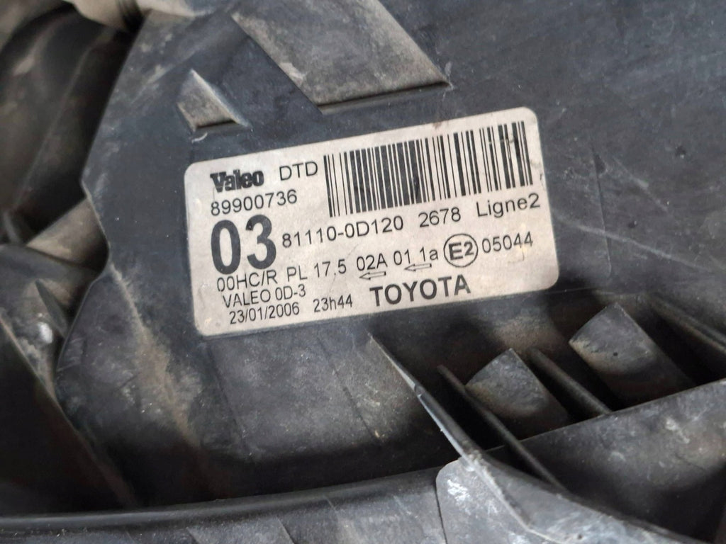 Frontscheinwerfer Toyota Yaris 811100D120 Rechts Scheinwerfer Headlight SCH2238744836oy
