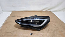 Laden Sie das Bild in den Galerie-Viewer, Frontscheinwerfer Tesla Model S 1563713-95-C Links Scheinwerfer Headlight