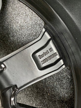 Load image into Gallery viewer, 4x Alufelge 18 Zoll 8.0" 5x112 56 5ET Glanz Silber A1664011602 Mercedes-Benz FEL5581364808pc