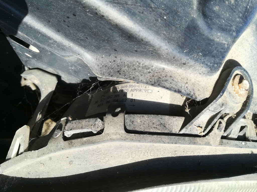 Frontscheinwerfer Opel Omega B 1EL009050-01 1EL009050-02 Xenon Ein Satz SCH9527934180sk