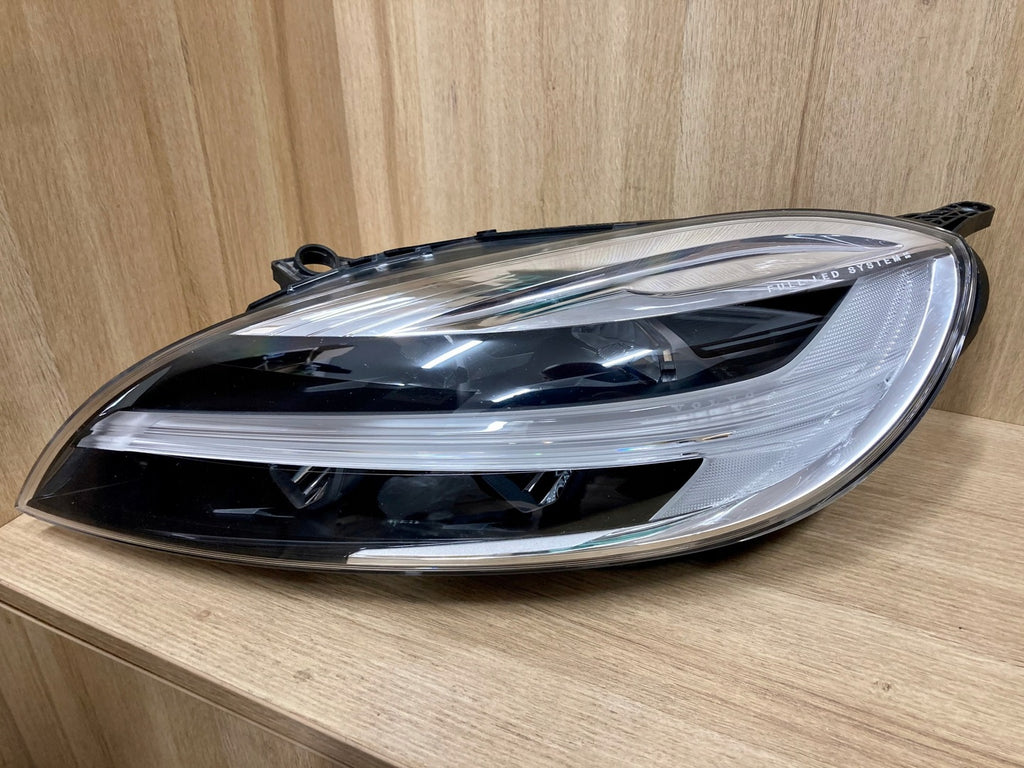 Frontscheinwerfer Volvo V40 32228479 LED Ein Stück (Rechts oder Links) Headlight SCH8645611621pv
