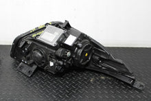 Load image into Gallery viewer, Frontscheinwerfer Kia Niro 92101-G5 Xenon Ein Satz Scheinwerfer Headlight SCH2459592770vo