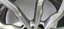 Laden Sie das Bild in den Galerie-Viewer, 1x Alufelge 18 Zoll 6.5" 5x112 41ET Glanz 6877550 BMW F39 X1 F48 Rim Wheel FEL1264133970js