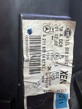 Load image into Gallery viewer, Frontscheinwerfer Mercedes-Benz W211 A2118201461 Xenon Rechts Headlight SCH5256683395xq