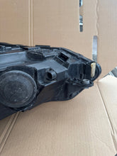 Laden Sie das Bild in den Galerie-Viewer, Frontscheinwerfer VW Golf VIII 5H1941006B Rechts Scheinwerfer Headlight SCH8221057168ml