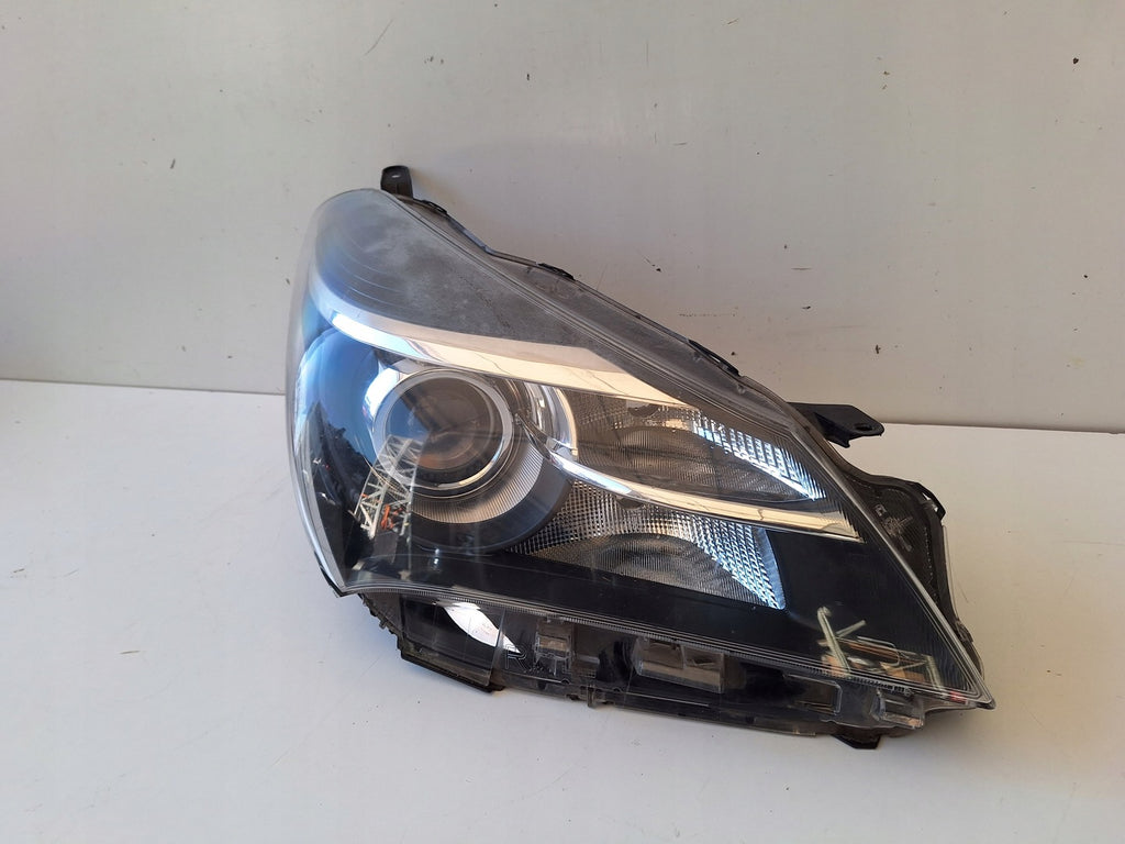 Frontscheinwerfer Toyota Yaris Rechts Scheinwerfer Headlight
