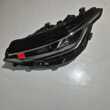 Load image into Gallery viewer, Frontscheinwerfer VW Golf VIII 5H1941005A LED Links Scheinwerfer Headlight SCH7519700765iu