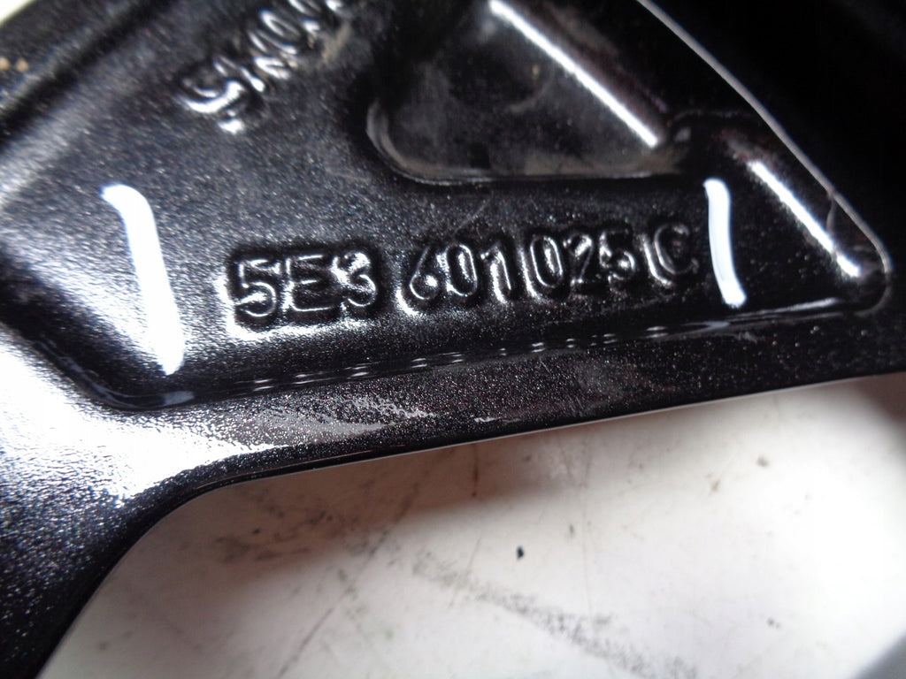 1x Alufelge 17 Zoll 7.0" 5x112 46ET 5E3601025C Skoda Rim Wheel