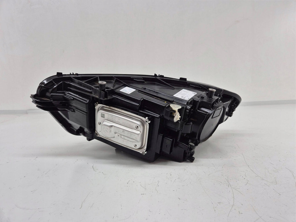 Frontscheinwerfer Mercedes-Benz Cla X118 C118 A1189068600 Rechts Headlight SCH9262407083qh