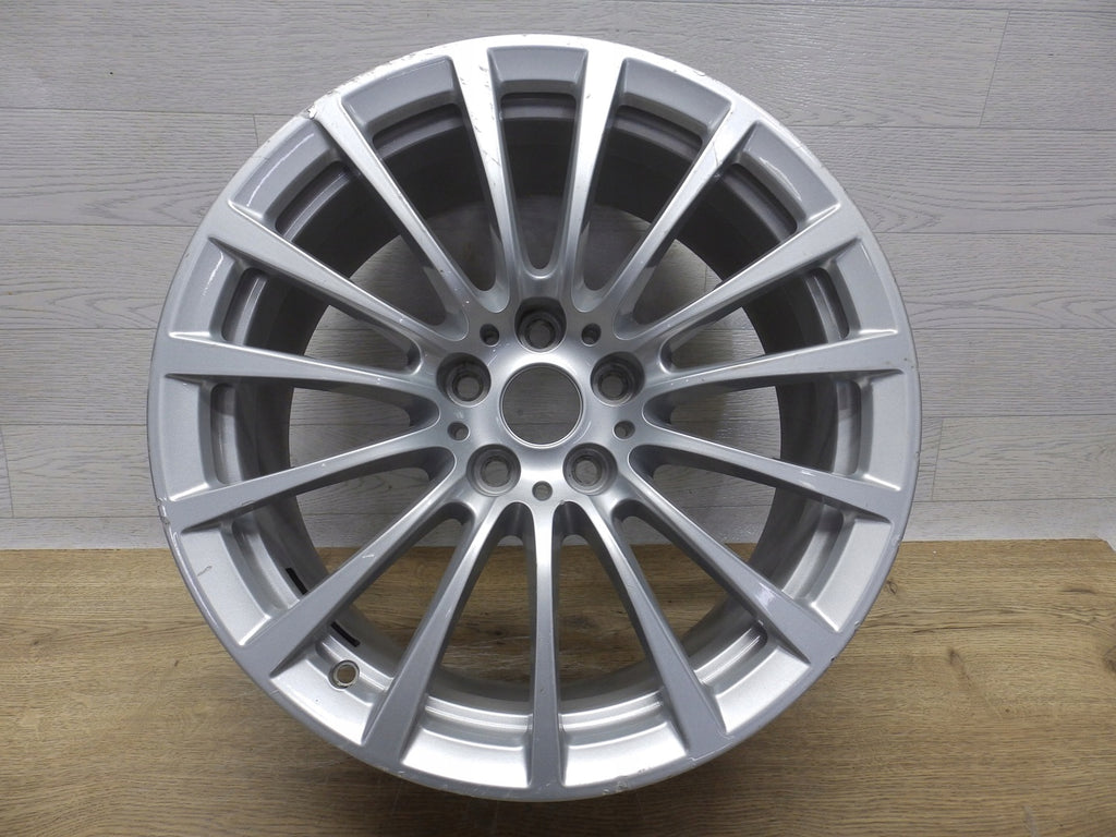 1x Alufelge 18 Zoll 8.0" 5x112 30ET Glanz Silber 6861224 BMW 5 G31 G30 Rim Wheel