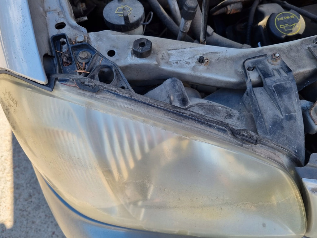 Frontscheinwerfer Mazda Tribute Rechts Scheinwerfer Headlight