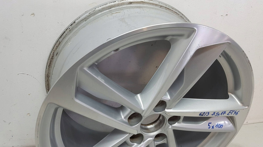 1x Alufelge 17 Zoll 7.5" 5x100 46ET Glanz Silber 82A601025K Audi A1 Rim Wheel FEL7617295702tf