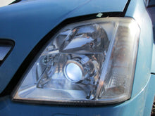 Laden Sie das Bild in den Galerie-Viewer, Frontscheinwerfer Opel Meriva A 93321054 Xenon Links Scheinwerfer Headlight SCH8732695594sc