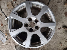 Load image into Gallery viewer, 1x Alufelge 17 Zoll 8.0&quot; 5x112 39ET Glanz Silber 8R0601025 Audi Rim Wheel