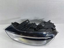 Laden Sie das Bild in den Galerie-Viewer, Frontscheinwerfer Audi Q3 8U0941032 8U0941031 Ein Satz Scheinwerfer Headlight SCH5277829093au