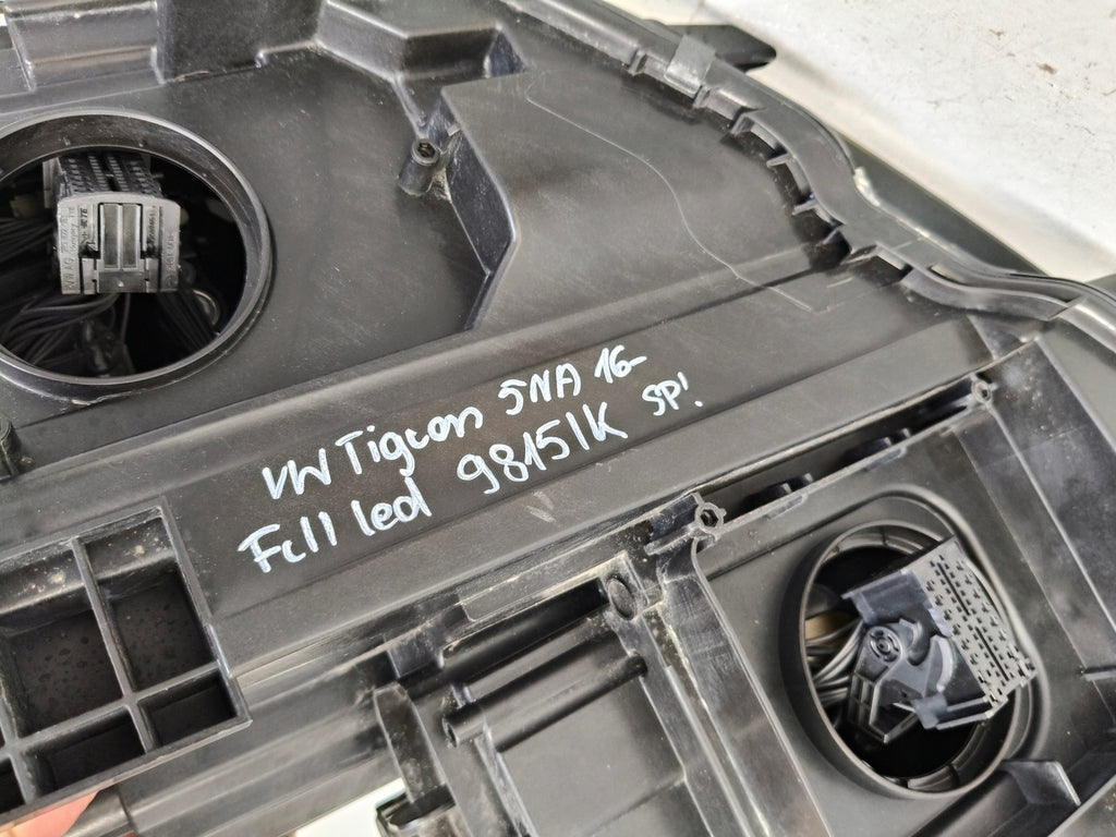 Frontscheinwerfer VW Tiguan 5NB941082D Full LED Rechts Scheinwerfer Headlight