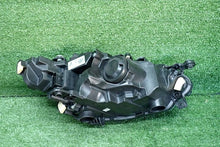 Laden Sie das Bild in den Galerie-Viewer, Frontscheinwerfer Seat Ibiza I V 6F1941005E Links Scheinwerfer Headlight SCH3270242549eg