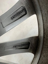 Load image into Gallery viewer, 1x Alufelge 18 Zoll 7.5" 5x112 48ET 5E3601025AG Skoda Octavia I Rim Wheel FEL3735409728jl