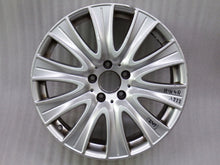 Load image into Gallery viewer, 1x Alufelge 18 Zoll 8.0&quot; 5x112 48ET Glanz Silber Mercedes-Benz W222 Rim Wheel