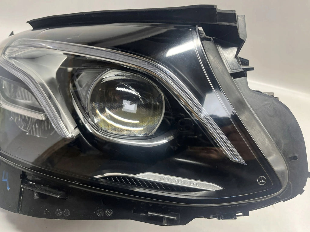 Frontscheinwerfer Mercedes-Benz W213 A2139069808 LED Rechts Headlight SCH8128012149bg