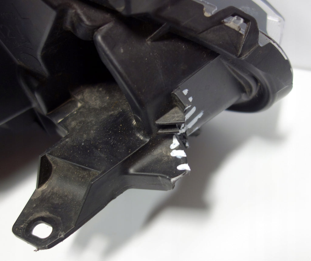 Frontscheinwerfer Mitsubishi Eclipse Cross 8301D183 LED Links Headlight