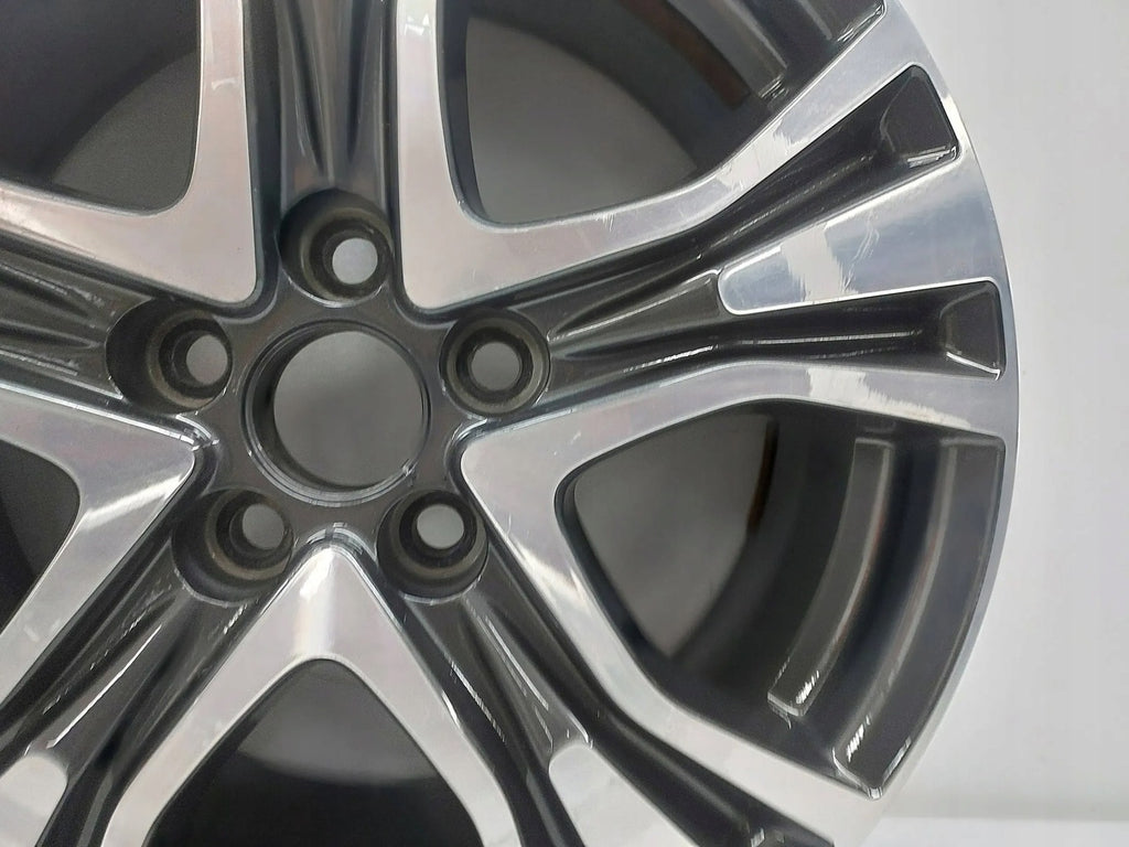 1x Alufelge 17 Zoll 7.0" 5x114.3 39ET PZ49H-X0670-Z Toyota Rav 4 Rim Wheel