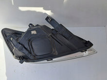 Load image into Gallery viewer, Frontscheinwerfer Ford Focus 8M5113W030AE Links Scheinwerfer Headlight SCH6647256793ag