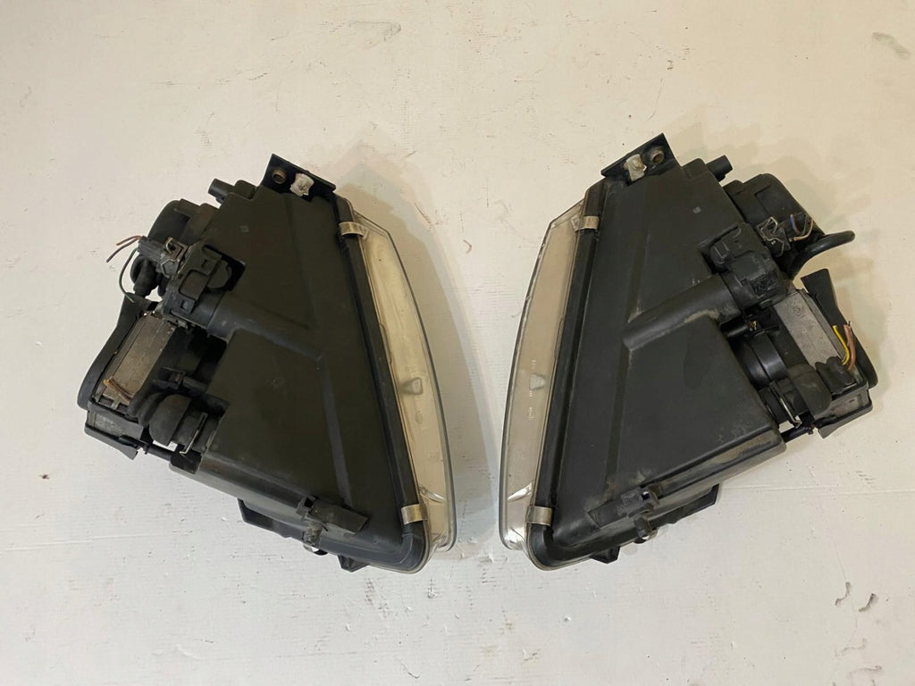 Frontscheinwerfer VW Passat Xenon Ein Satz Scheinwerfer Headlight SCH7827983979eh