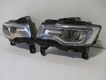Laden Sie das Bild in den Galerie-Viewer, Frontscheinwerfer Jeep Grand Cherokee I M167608 Rechts Scheinwerfer Headlight SCH1542594531wf