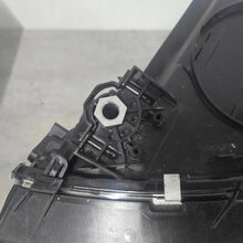 Load image into Gallery viewer, Frontscheinwerfer BMW X3 G01 G02 7466125-06 F00HTB909713 Links Headlight SCH1824424713iq