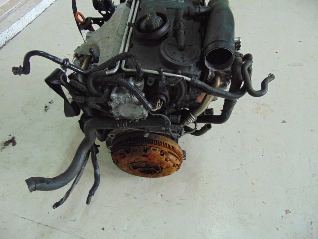 Motor Audi Skoda VW BKD 2.0 TDI 140PS 103kW 181TKm Diesel Engine Komplett