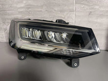 Laden Sie das Bild in den Galerie-Viewer, Frontscheinwerfer Audi Q2 81A941012 Rechts Scheinwerfer Headlight SCH3668568966to