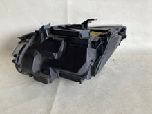 Laden Sie das Bild in den Galerie-Viewer, Frontscheinwerfer BMW 3 E93 E92 7162128-15LL LED Rechts Scheinwerfer Headlight SCH9168203984sk