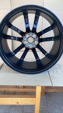 Load image into Gallery viewer, 1x Alufelge 21 Zoll 8.5" 5x112 34ET Glanz Schwarz 80A601025BG Audi Q5 Rim Wheel FEL5707241777pc