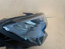 Load image into Gallery viewer, Frontscheinwerfer Audi A3 8Y0941012C Full LED Ein Stück (Rechts oder Links)