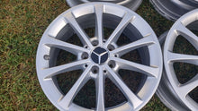 Laden Sie das Bild in den Galerie-Viewer, 4x Alufelge 17 Zoll 6.5" 5x112 44ET A1774010300 Mercedes-Benz W177 Rim Wheel FEL5888154328ay