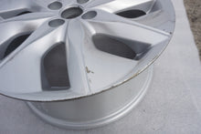 Load image into Gallery viewer, 1x Alufelge 16 Zoll 6.5" 4x100 44ET Glanz Silber 403007678 Renault Twingo Clio 1 FEL8308735417gr