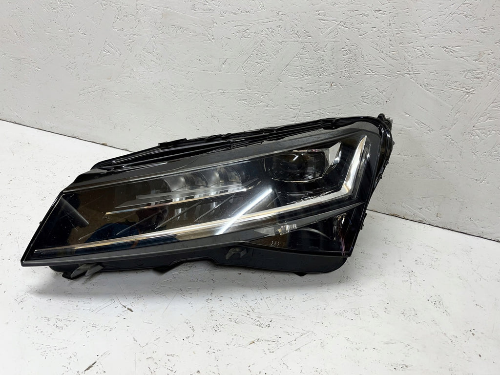 Frontscheinwerfer Skoda Superb III 3V1941015D Full LED Links Headlight