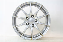 Load image into Gallery viewer, 4x Alufelge 16 Zoll 7.0&quot; 5x112 43ET Silber A2044015702 Mercedes-Benz W204