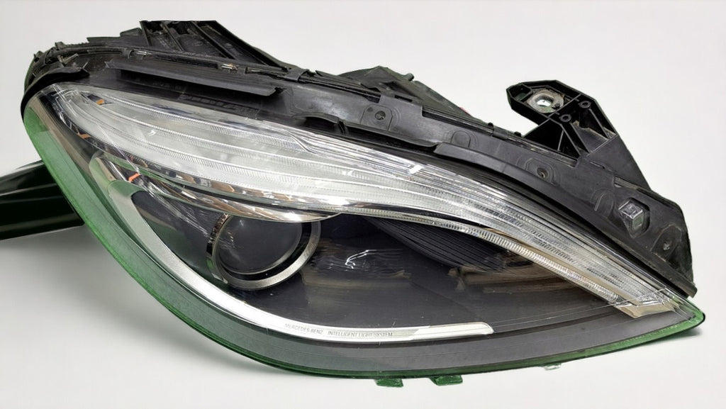 Frontscheinwerfer Mercedes-Benz W246 A2468207861 LED Rechts Headlight