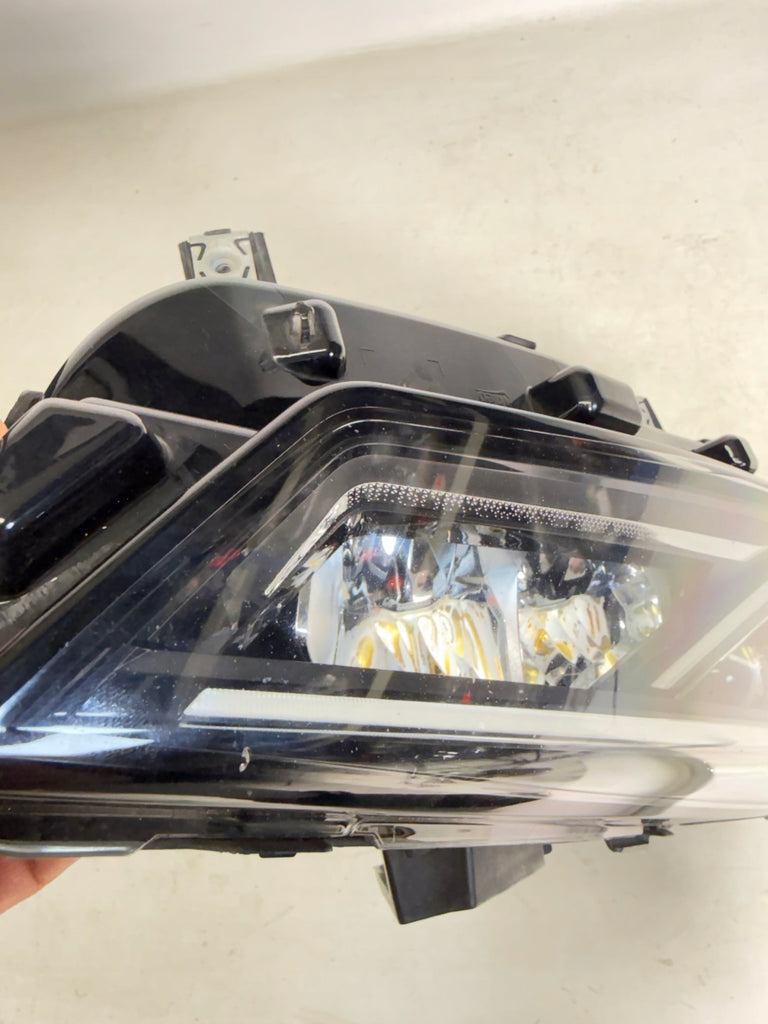 Frontscheinwerfer Seat Leon 5FB941008F Rechts Scheinwerfer Headlight SCH8191274605qp